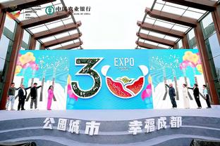 记者：梅州客家和广州队的胸前广告和俱乐部冠名仍无实质性进展